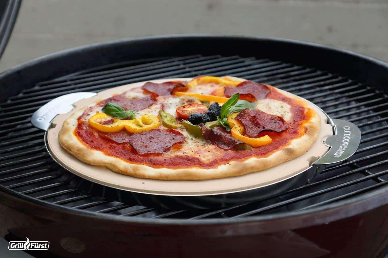 Pizzastein Nr.1 - einfach knuspirge Pizza vom Grill oder aus dem Backofen