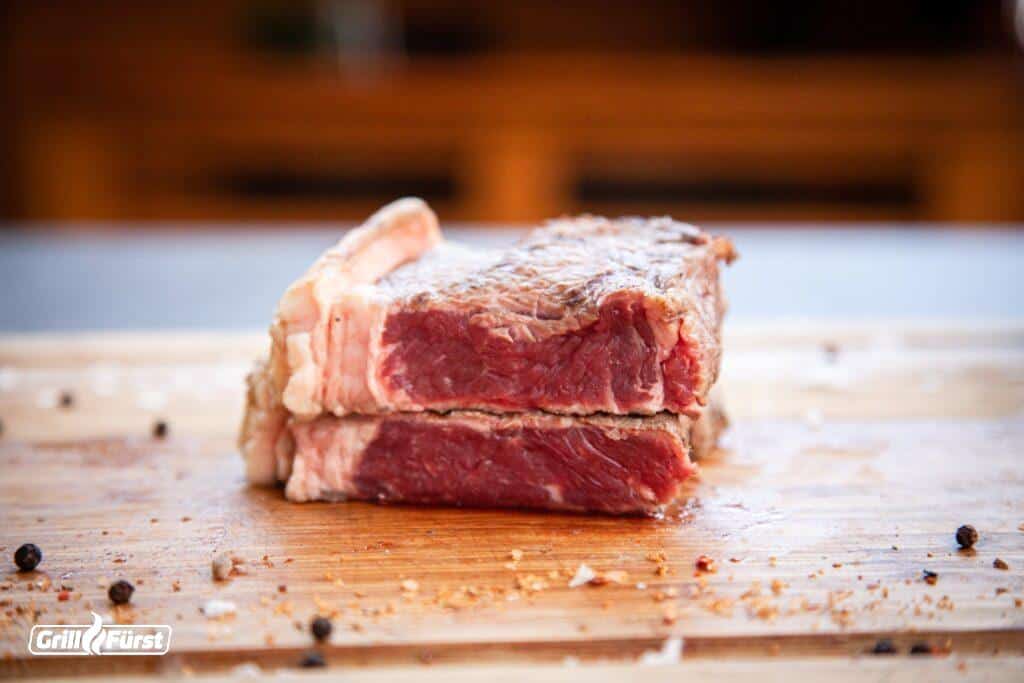 Steak in der Garstufe Raw (roh bzw. blau)