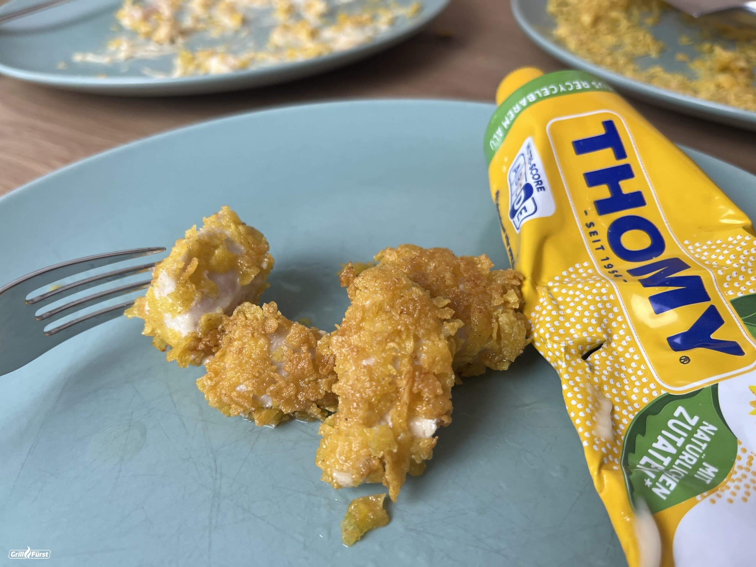 Crispy Chicken Fingers aus dem Grill! Majo Cornflakes Panade – ein Traun.