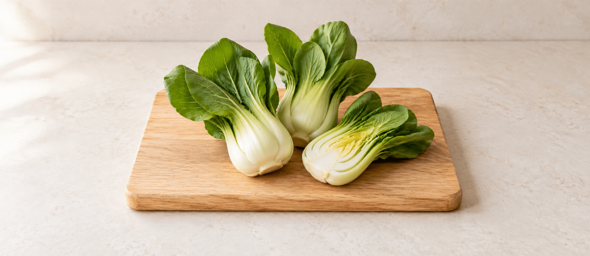 Pak Choi einfrieren: Blätter 2, Stiele 4 bis 5 Minuten blanchieren