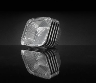 Die Fettauffangschale aus Alu ermöglich eine leichte Reinigung