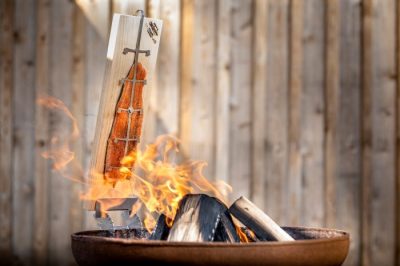 Axtschlag Flammlachsbretter Axtschlag Flammlachsbretter
