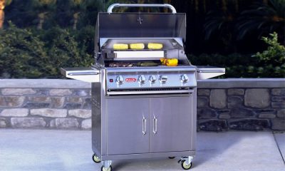 BULL Gasgrillstation Angus BULL Gasgrill Angus mit 4 Edelstahl-Gussbrennern und Backburner