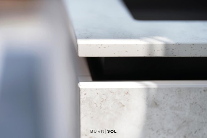 BURN SOL Outdoorkitchen aus DEKTON