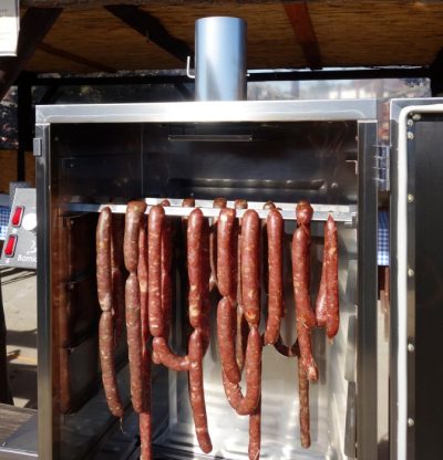 Borniak Räucherofen Simple zum Räuchern von z.B. Wurst Borniak Räucherofen Simple zum Räuchern von z.B. Wurst