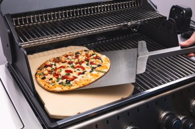 Broil King Pizzastein für Baron Gasgrills