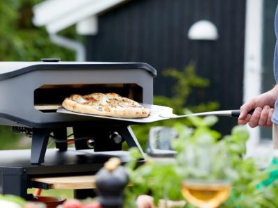 Pizzaschieber als COZZE Zubehör für Pizzaöfen Pizzaschieber - ein unverzichtbares Zubehör für Ihren COZZE Pizzaofen