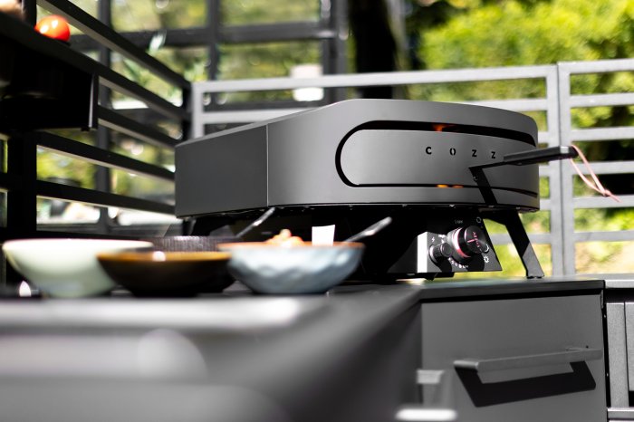 COZZE Gas Pizzaofen CLASSIC 42,5 cm Black Edition für perfekte Pizza