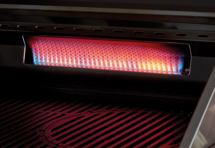 Enders Gasgrill Kansas mit Infrarot Heckbrenner