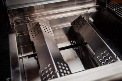 Extra dicke Flammenschutzbleche aus 1,5 mm Edelstahl 304