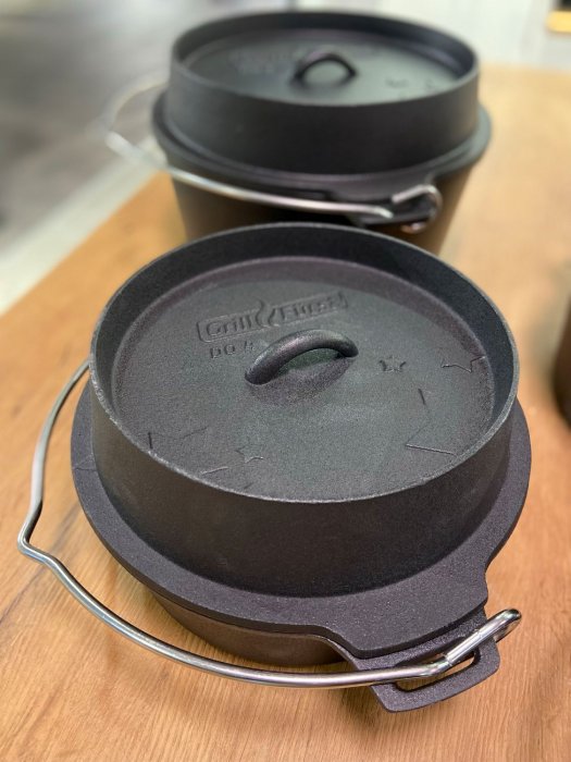 Grillfürst Dutch Oven ohne Füsse DO4 mit flachem Boden Grillfürst Dutch Oven ohne Füsse DO4 mit flachem Boden