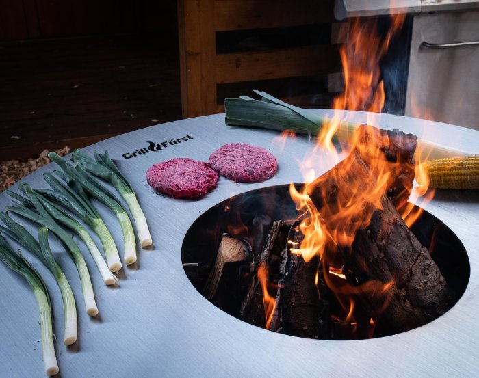 Grillfürst Feuerplatte für die Zubereitung von praktischen ALLEN Grillspezialitäten