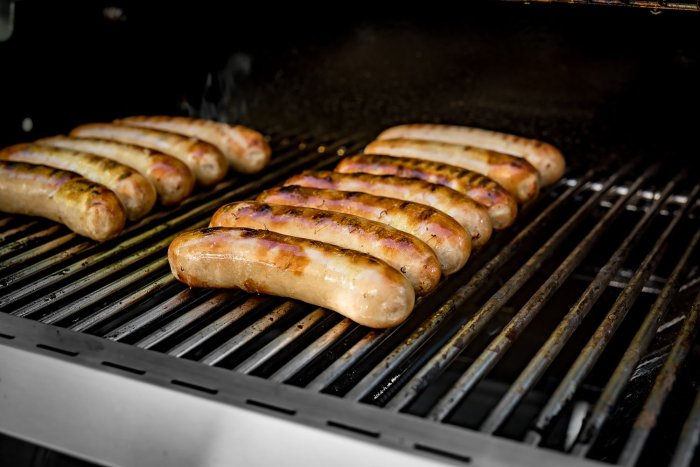 Grillfürst Gasgrill mit Edelstahlrosten: auch mit Gussrosten
