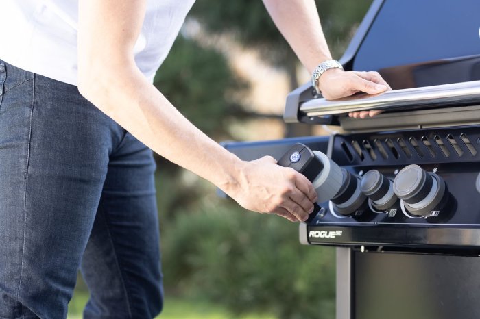 Die Montage von Grillfürst Grill Control am Drehregler