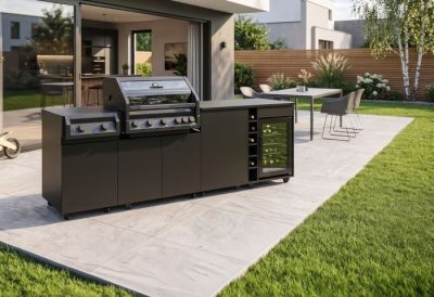 Einbau Gasgrill in einer individuell geplanten Outdoor Küche Einbau Gasgrill in einer individuell geplanten Outdoor Küche