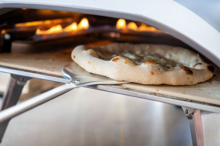 Grillfürst Pizzawender zum Drehen der Pizza im Ofen Grillfürst Pizzawender zum Drehen der Pizza im Ofen