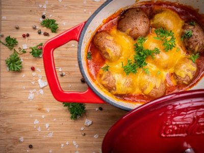 Grillfürst Dutch Oven Sternentöpfchen S mit roter Emaillierung