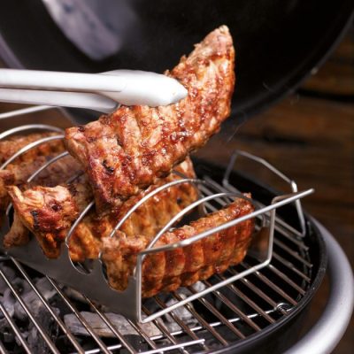 Grillzange und Spare Rib Halter - ideales Grillzubehör Grillzange und Spare Rib Halter - ideales Grillzubehör