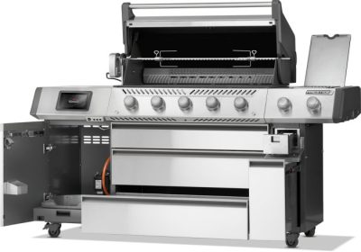 Der Luxusgrill Napoleon Prestige PRO 665VX ist mit smarter Steuerung und, Gasflaschenwaage, smarter LED-Beleuchtung und großzügigem Stauraum ausgestattet