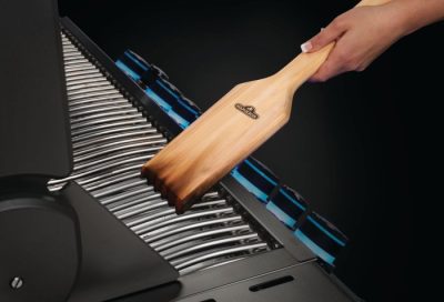 Napoleon Grillschaber aus Holz Napoleon Grillschaber aus Holz passt sich dem Grillrost an