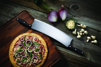 Napoleon Pizza Wiegemesser Perfekt zum Zerteilen der Pizza - das Napoleon Wiegemesser