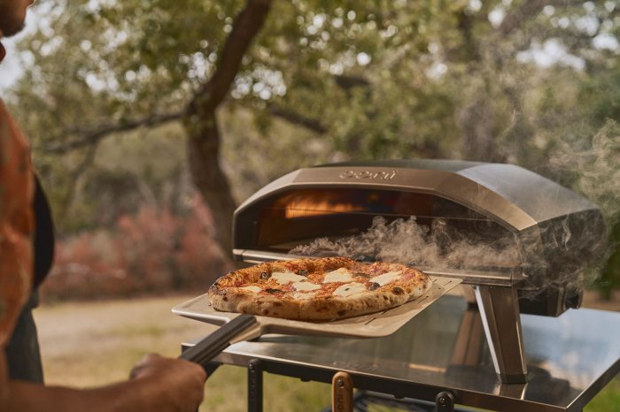 Perfekte Pizza aus dem Ooni Gas Pizzaofen Koda 2 Pro