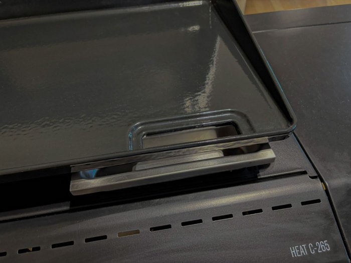 Outdoorchef Power Grillstation HEAT C-265 mit Plancha