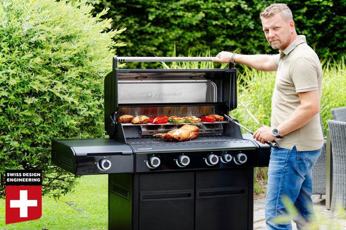 Outdoorchef HEAT Grillstation mit top Ausstattung inkl. Heckbrenner, Blazing-/Cooking Zone, HEAT Regulator und Gussrosten