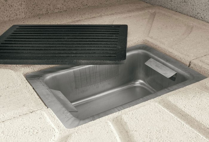 Palazzetti Grillkamin mit Fast-Fire-Box Aschelade