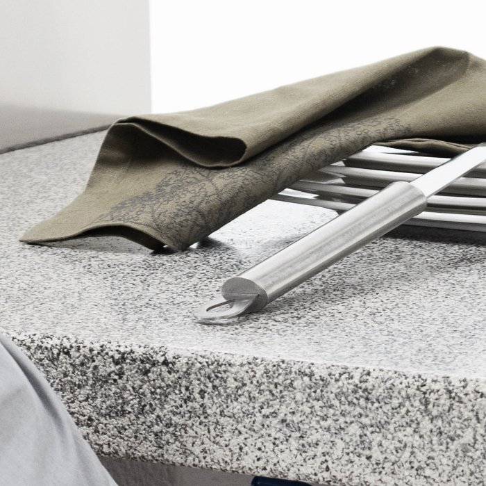 Palazzetti Grillkamin Ravello mit Marmotech Simsplatte