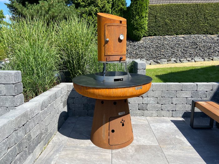 Smoker Aufsatz auf der Remundi Nero Feuerstelle Smoker Aufsatz auf der Remundi Nero Feuerstelle