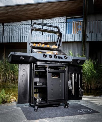 BLAZEFLAME Gasgrill - das Flaggschiff mit komfortabler Vollausstattung von Rösle