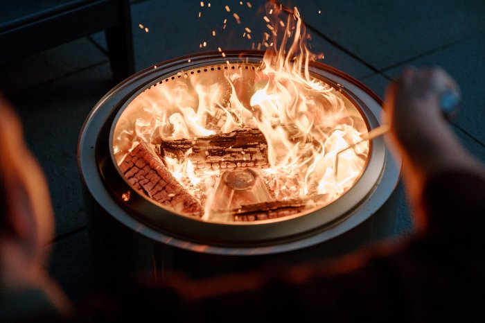 Solo Stove Summit besonders raucharme Feuerschale aus Edelstahl