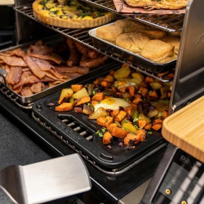 Traeger Zubehör - ModiFIRE Grilloberflächen für maximale Flexibilität Traeger Zubehör - ModiFIRE Grilloberflächen für maximale Flexibilität