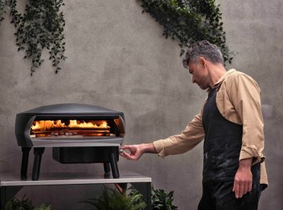 Perfekte Pizza in nur 90 Sekunden mit den Witt Etna Gas Pizzaöfen!