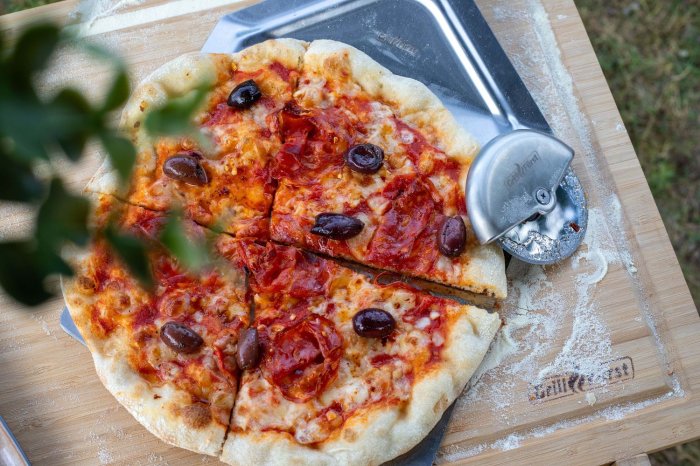 Grillfürst Pizzarad zum Schneiden von knuspriger Pizza