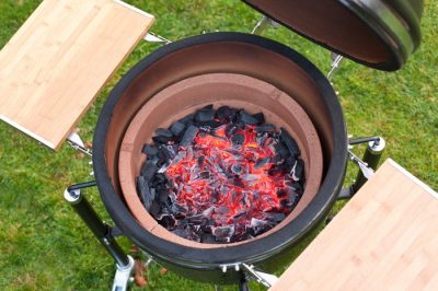Monolith Keramikgrill mit extra dicker Außenwand