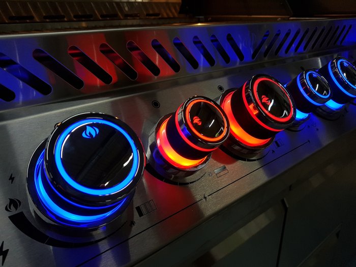 Napoleon Prestige Pro 825 Beleuchtung