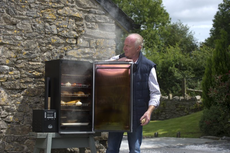 Bradley Digital Smoker 4-Rack / Elektro Räucherofen