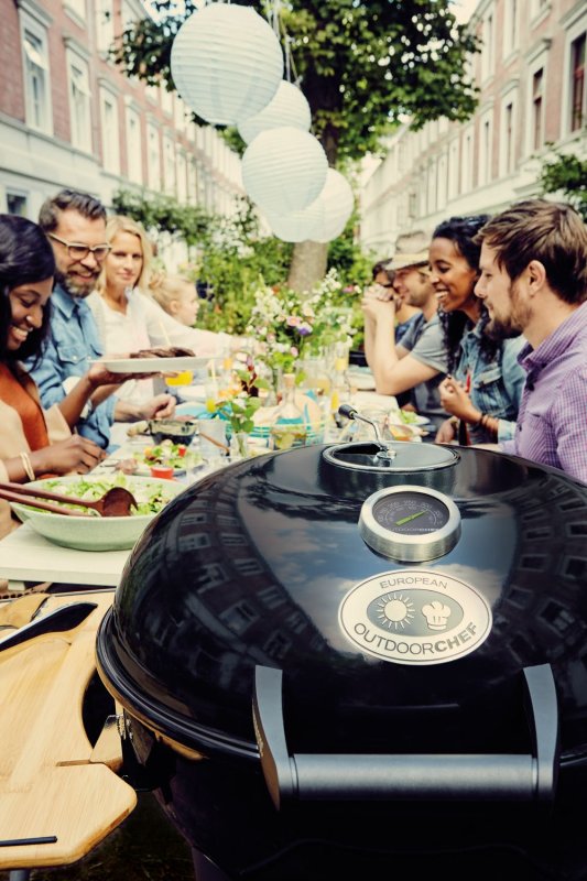 Outdoorchef Holzkohle Kugelgrill Kensington 570 C schwarz - Holzkohlegrill inkl. Abdeckhaube