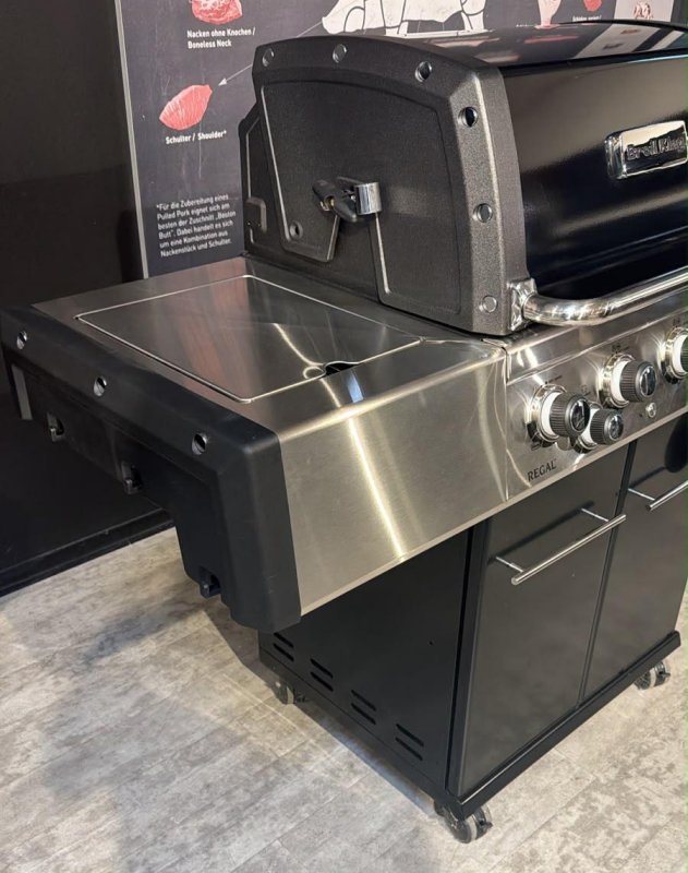 Broil King Regal Q 490 IR Gasgrill - Smart Grill mit iQue™ Intelligent Barbecue - aufgebauter Retourengrill