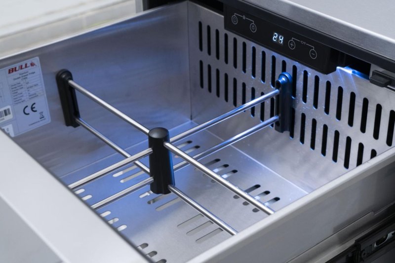 BULL Outdoor Schubladen-Kühlschrank Premium / Edelstahl / IPX4 spritzwassergeschützt