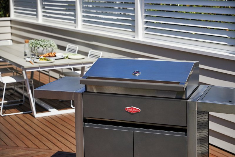 BeefEater Gasgrill 1700-Serie 4-Brenner - mit Seitenbrenner