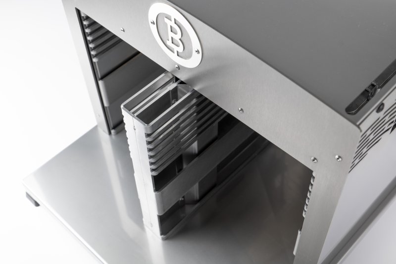 Beefer Twin PRO Gasgrill - 800 Grad Oberhitzegrill mit Zwischenwand