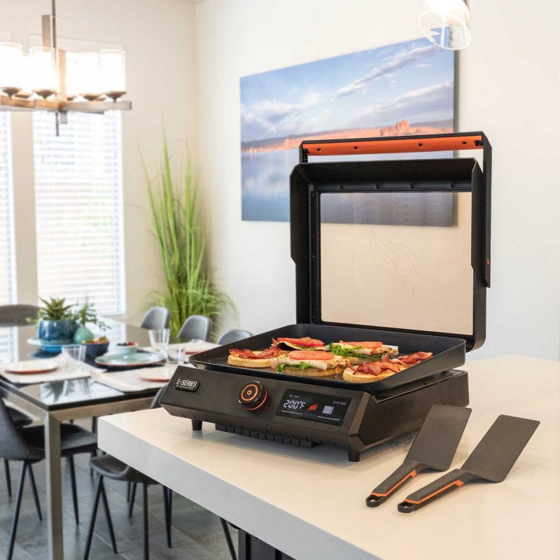 Blackstone 17 Zoll Elektro Griddle Tischgrill mit Grillplatte