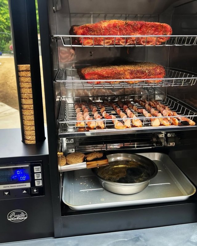 Bradley Digital Smoker 6-Rack / Elektro Räucherofen