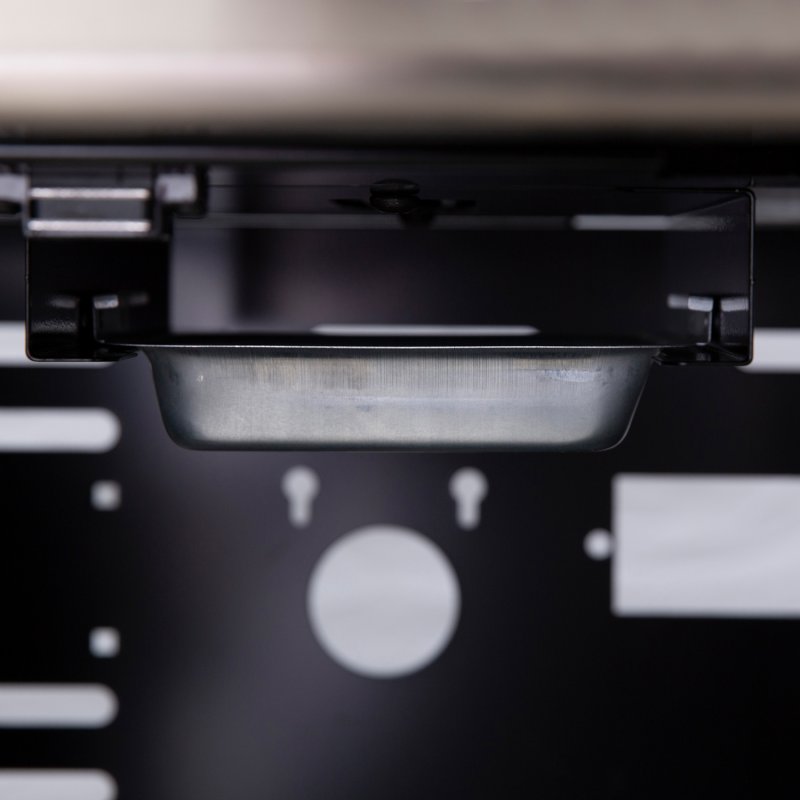 Broil King Baron S490 IR Gasgrill inkl. Drehspieß + Infrarot-Seitenbrenner - inkl. Blazinglas