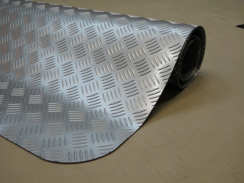 Broil King Grillunterlage Silber / 180 x 90 cm