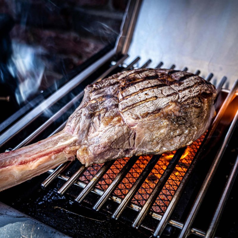 Broil King Imperial 590 IR Black Gasgrill - inkl. Blazinglas