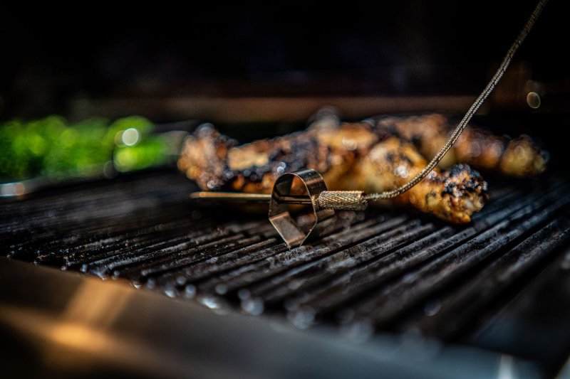 Broil King Regal Q 590 IR Gasgrill - Smart Grill mit iQue™ Intelligent Barbecue